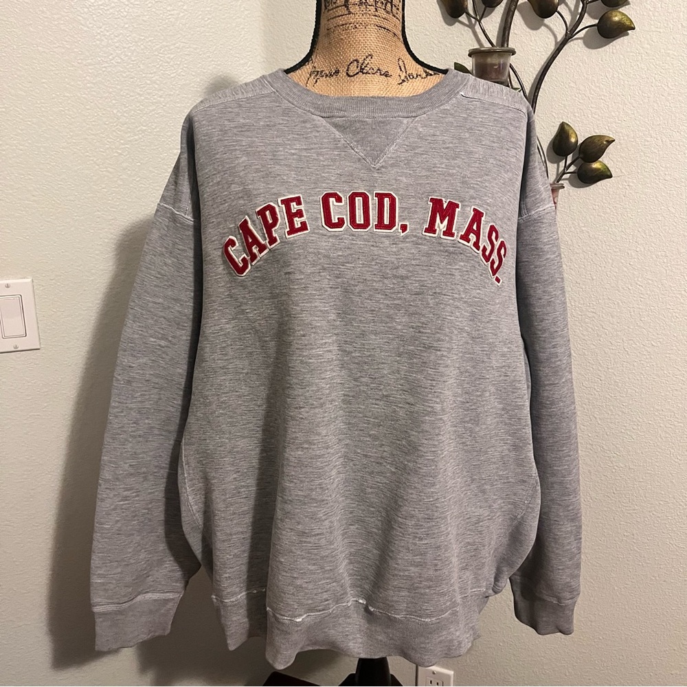 Cuffys cape cod vintage crew neck